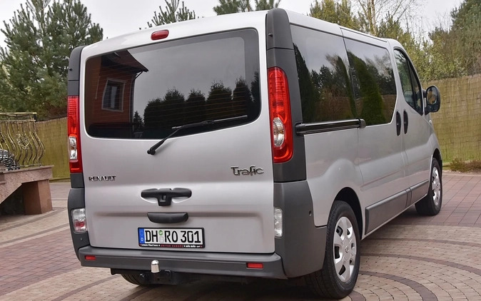 Renault Trafic cena 48400 przebieg: 184000, rok produkcji 2011 z Suwałki małe 781